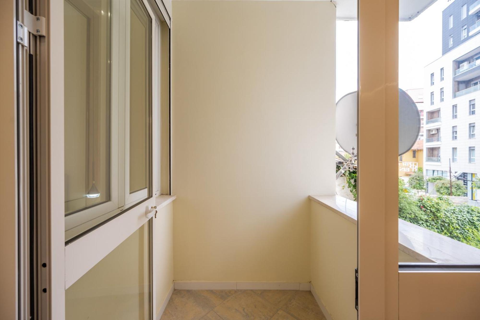 Lucas Central Home Tirana Extérieur photo